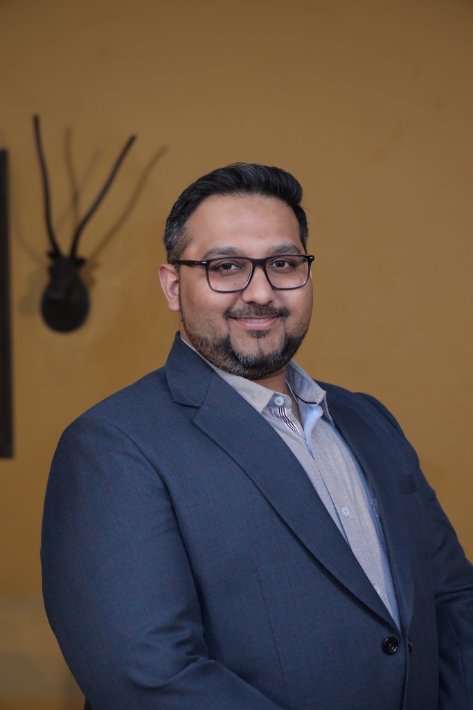 Dr. Darshan Jani