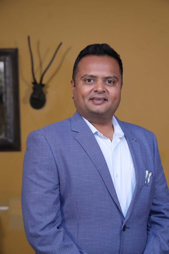 Dr. Hardik Vekariya