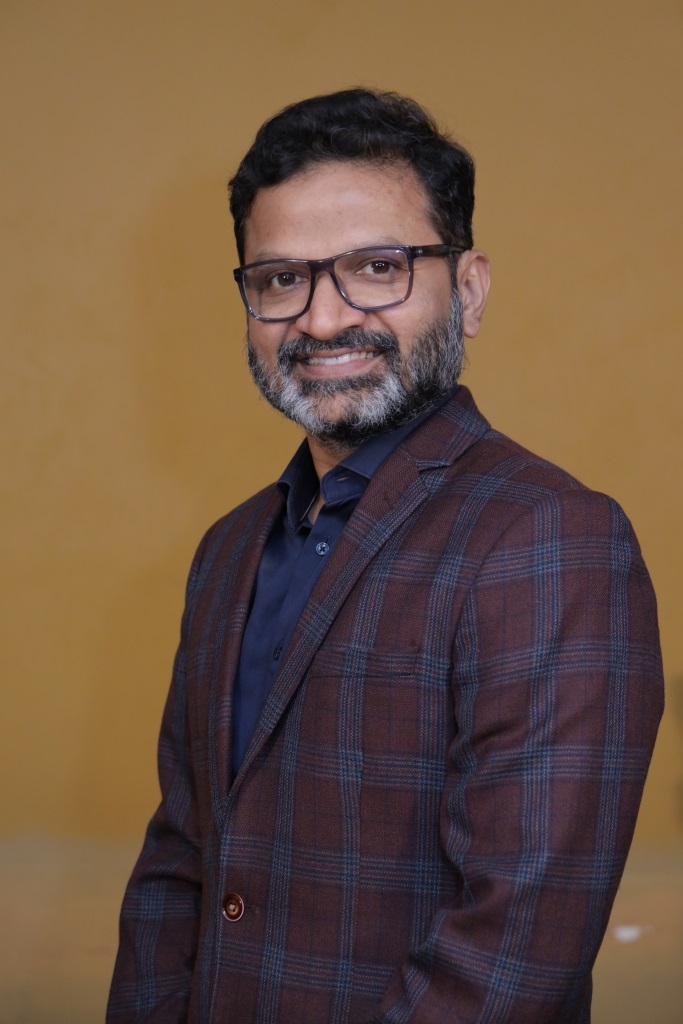 Dr. Nilesh Detroja